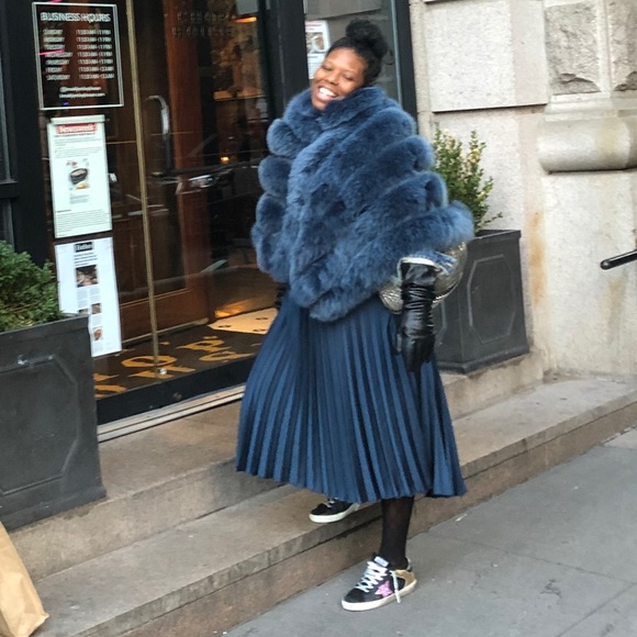 Meet your Posher, Aquilah - Picture 1 of 1